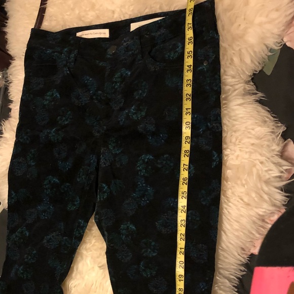 SOLD- Pilcro and the Letterpress Floral Pants - Picture 8 of 8